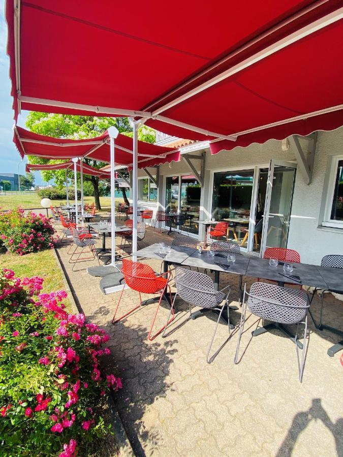 Logis Cris Hotel Et Restaurant, Lyon Sud-Est Corbas Εξωτερικό φωτογραφία